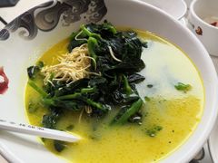 -渝是乎川渝小炒(新世界百货望京店)