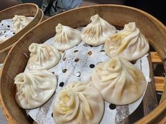 -莱莱小笼·乔艾