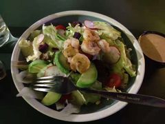 牛油果大虾沙拉-JUKEBOX玖部音乐餐厅(华侨城店)