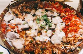 Three-color Steamed Boneless Fish