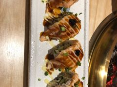 炙烤三文鱼牛油果卷-松鱼亭·和牛烧肉(协鑫广场店)