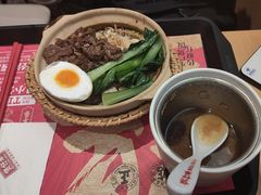 -华记煲仔华·煲仔饭(三元里万科里店)