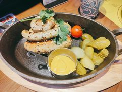 -SPACELAB失重餐厅(世纪汇店)