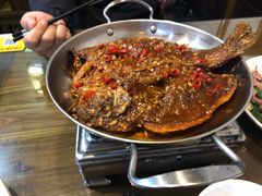 干锅鲈鱼-祥云精致湘菜馆(东1时区店)