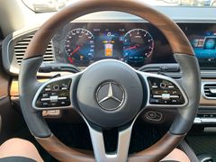 -上海星瀚奔驰4S店(红柳路店)