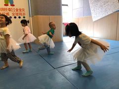 -金宝贝早教&托育(新百CCpark中心)