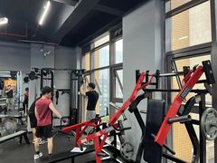 -豪思成DK健身私教连锁(凯乐国际店)