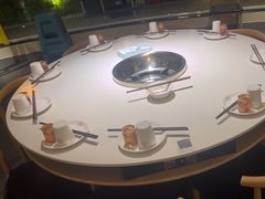 -茅草房·河畔园林火锅