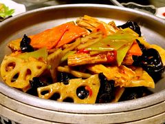 香锅素什锦-老广酒楼(樱花店)
