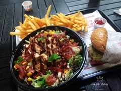 火烤双层牛肉特堡-The Habit Burger Grill 哈比特汉堡(爱琴海店)