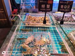 -领鲜活海鲜榴莲自助火锅(东门店)