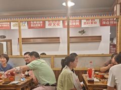 -冶建镜子·老南昌大排档·江西虾王(总店)