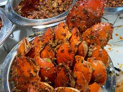 -凤凰路何眼镜香辣蟹(花果园店)