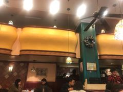 门面-玛格萝妮比萨屋(四平店)