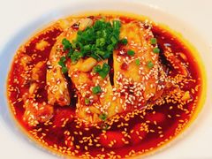 -渝信川菜 · 川味家常菜(财富购物中心店)