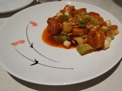 宫爆虾球-唐拉雅秀酒店-唐苑中餐厅