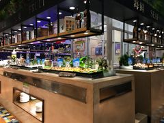 自助取餐区-亚马逊环球美食百汇(新城吾悦广场店)