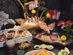 -蟹犇前•帝王蟹雪蟹(陆家嘴店)