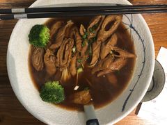 老卤肥肠面-囿面传统制面馆(中央路店)