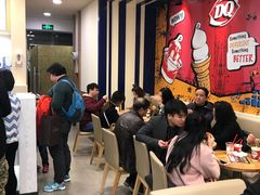 大堂-DQ·蛋糕·冰淇淋(新佳丽店)
