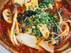 -成都你六姐·牛肉冒菜·麻辣香锅(长泰广场店)