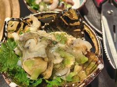 -山川小町·极番烧肉(新地假日广场店)