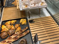 -Dough&Joe团憩(瑞虹天地月亮湾店)