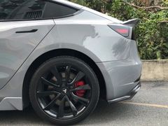 -TESLA 特斯拉(上海太古汇体验店)