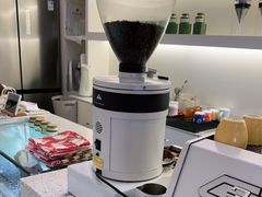 -YECLIP COFFEE 黄色回形针咖啡