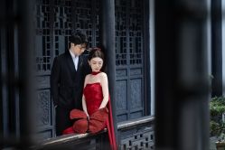 -雪中彩影婚纱摄影·微光艺术中心