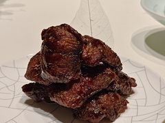 本帮热熏鲈鱼-屋里厢上海菜馆