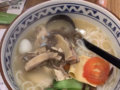 -蒙自源米线大王(信利城市广场店)