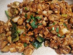 -黄泥岗·地道湖北菜(奥特莱斯店)