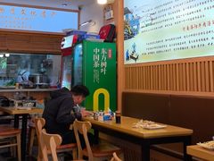 -八百里牛肉汤(盖饭·锅贴·万象城店)