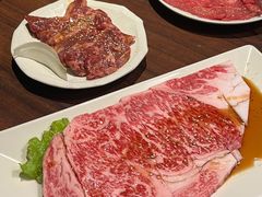 -焼肉まんぐう