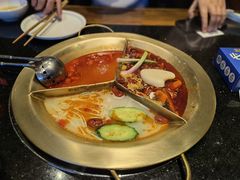-周师兄大刀腰片火锅(洪崖洞旗舰店)
