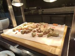 -亚龙湾希尔顿自助餐厅·海鲜·烧烤·沙滩BBQ·现场乐队