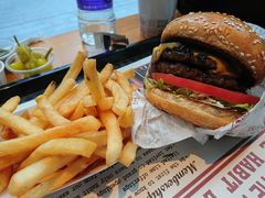 -The Habit Burger Grill 哈比特汉堡(复兴soho店)