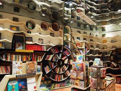 -钟书阁(群光广场店)