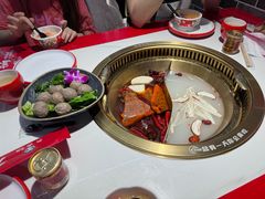 -欠火锅·水牛毛肚·团建聚餐·生日宴(何山路店)