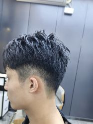 -藤野造型·专业烫染店