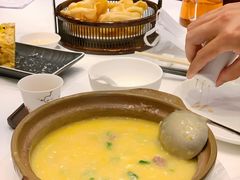 窝蛋牛肉粥-白天鹅宾馆-宏图府餐厅