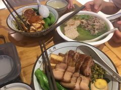 -狮头牌卤味研究所·卤味饭(花城汇南区店)