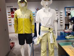 -HOKA(北京蓝色港湾店)