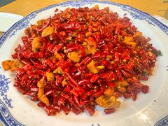 -渝信川菜 · 川味家常菜(财富购物中心店)