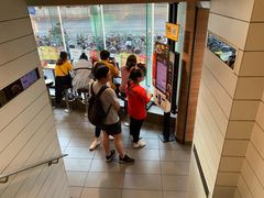 -麦当劳(虹梅路地铁站店)