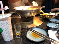 -湊湊火锅·茶憩(新中关购物中心店)
