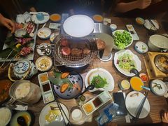 -明洞阿姨·韩式酱蟹烤肉·创意料理(三元桥店)