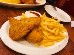 -玛格萝妮比萨屋(四平店)