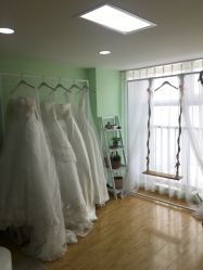 -纪梵希婚纱摄影(青岛店)